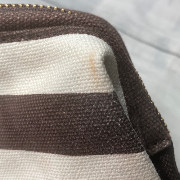 Henri Bendel Brown and Cream Striped Toiletry Bag - Picture 7 of 9